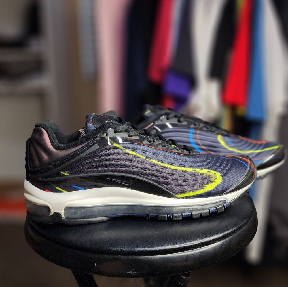 Nike Airmax Deluxe Black And Midnight Navy Size 10M DS